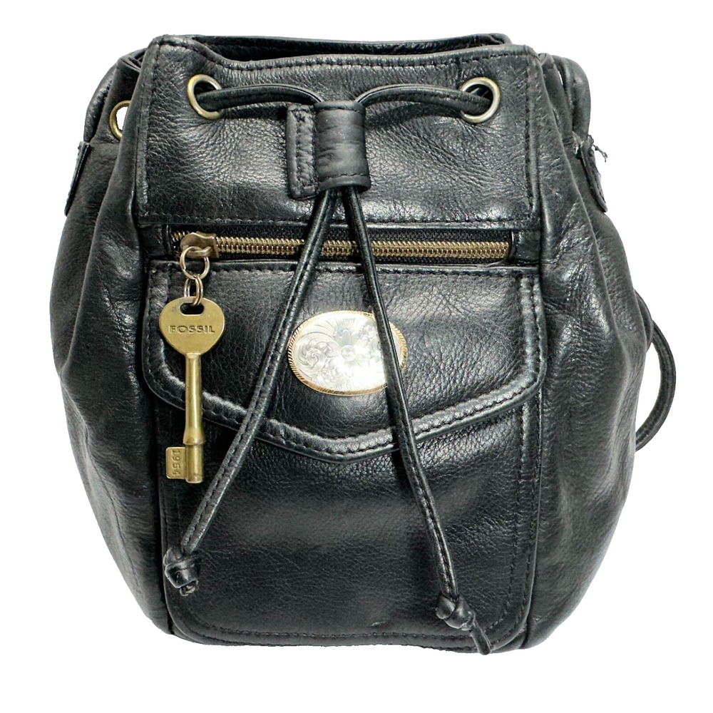 Fossil Vintage Black Drawstring Bucket Crossbody Bag Genuine Leather 75082 Key